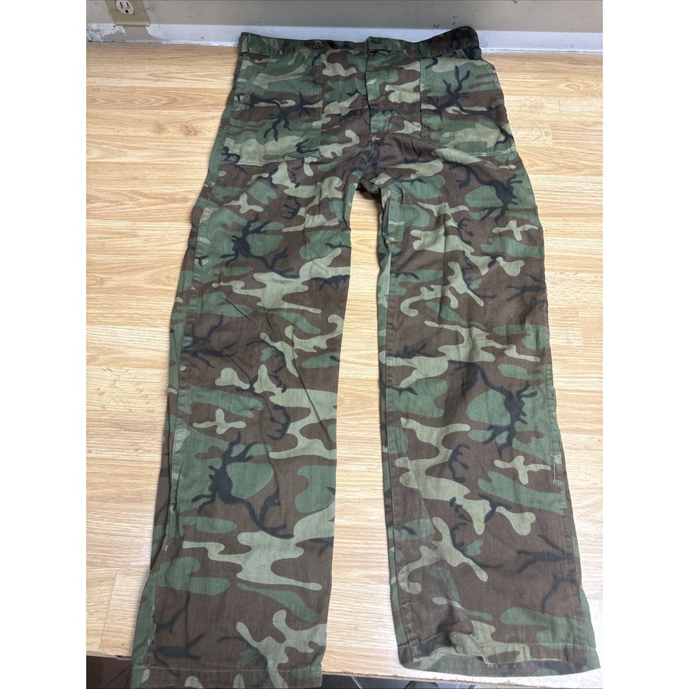 Vintage 1960s-1970s Woodland Camo Pants 38x30